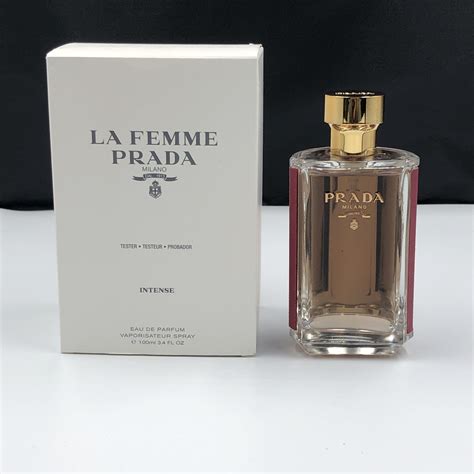 prada la femme intense caratteristiche|prada la femme gift set.